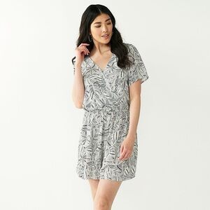 Nine West | Faux-Wrap Romper in Tropical Black/White Size Large